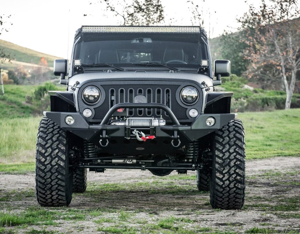 840587-2015-strut-jeep-wrangler-4x4-offroad-suv-tuning